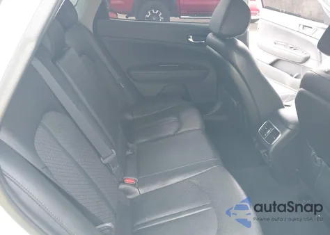 2018 Kia Optima Ex z USA, uszkodzony, nr VIN 5XXGU4L39JG252068